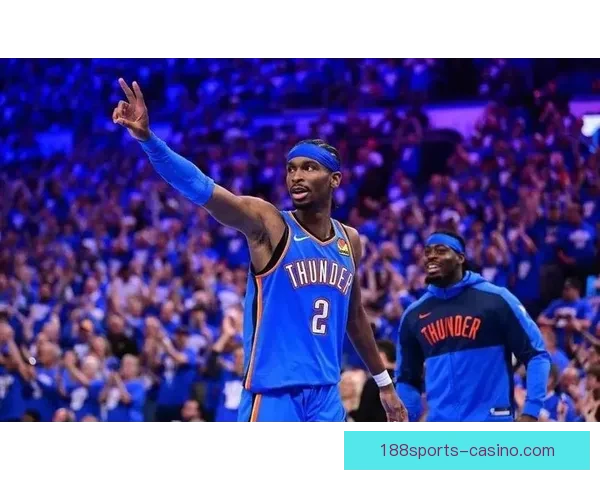 亚历山大承诺奖励球迷双鞋 杰威成夺冠关键人物