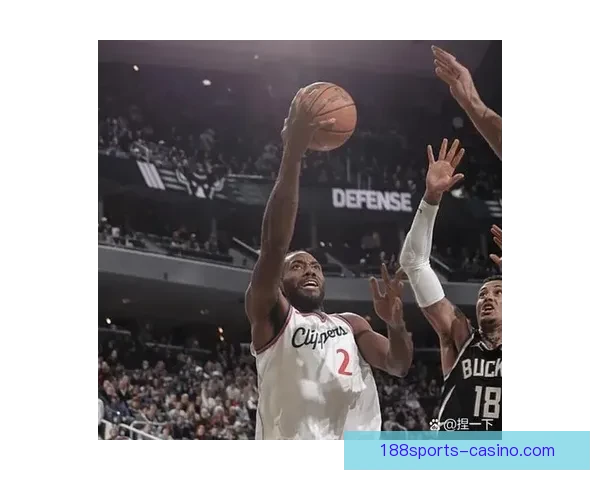 快船一度领先46分大胜雄鹿 小卡单场得分突破20+升队史第4位